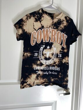 H&M Tie-Dye 'COWBOY' Graphic Tee - Black & Tan